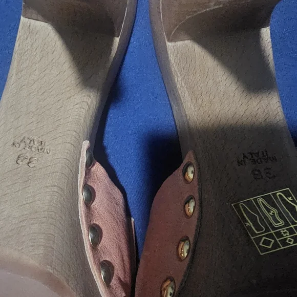 Red Valentino Pink Bow Heels - Picture 4 of 5